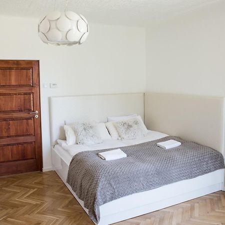 Apartment Nearto Old Town Na Ustroniu Street Kraków Eksteriør billede