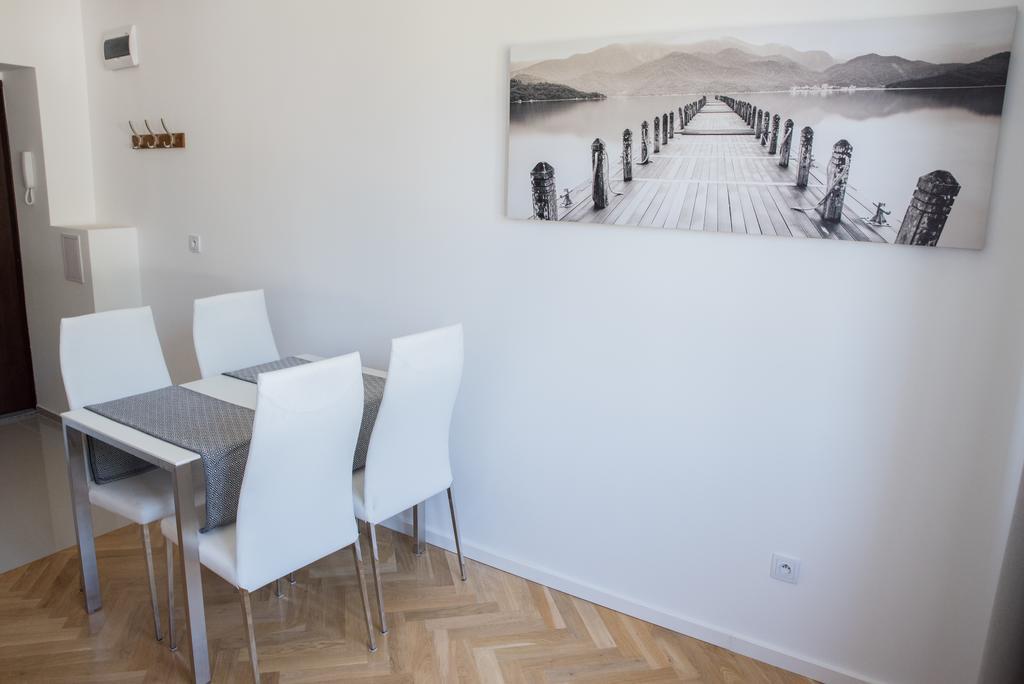 Apartment Nearto Old Town Na Ustroniu Street Kraków Eksteriør billede